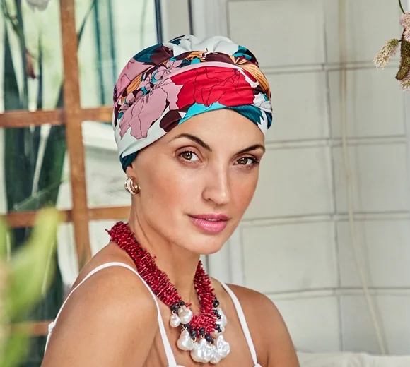 Turbante Boho Spirit Sapphire – Fantasia Floral Fusion, prodotto della selezione Trixen