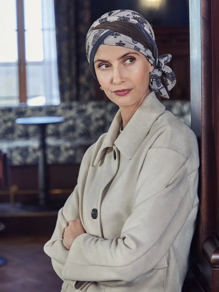 Turbante HocBeatrice 1419-4116 con nastri - Paisley Elegance — collezione autunno/inverno 2026–2027