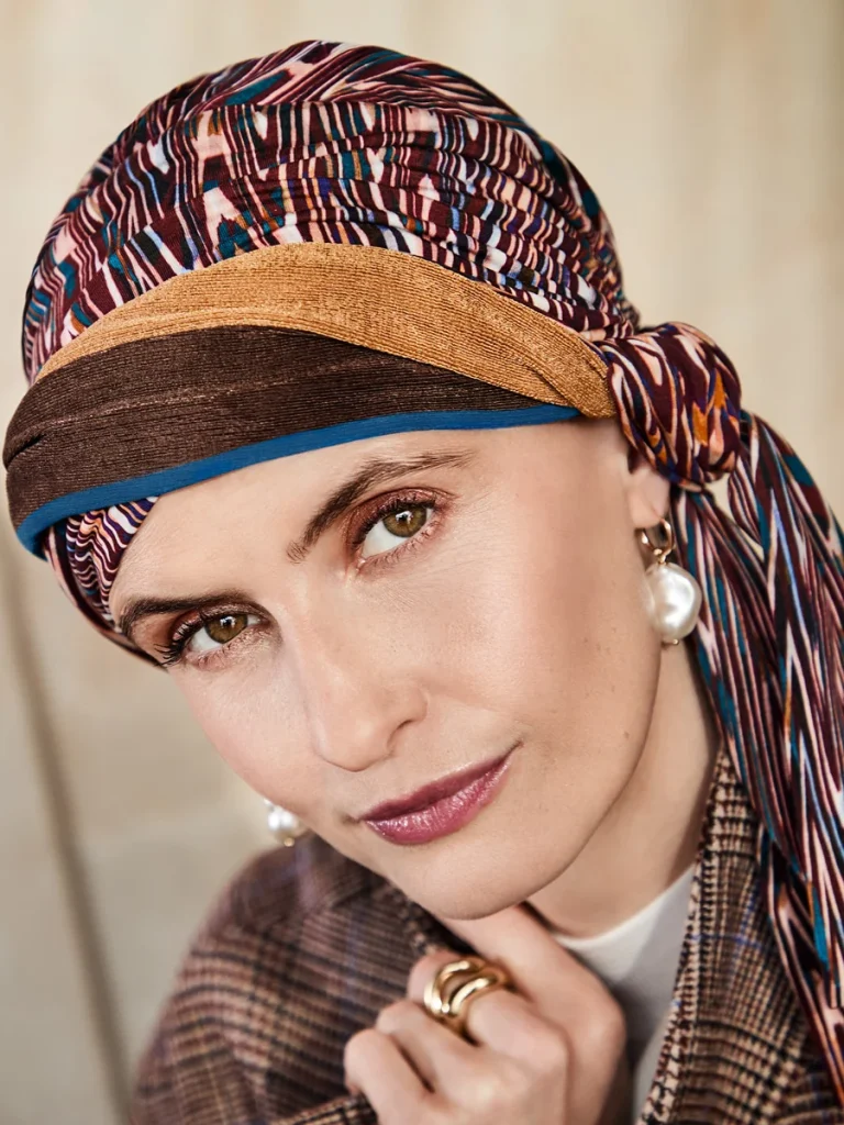 Turbante HocBeatrice 1419-4118 con nastri - Ikat Mystery — collezione autunno/inverno 2026–2027