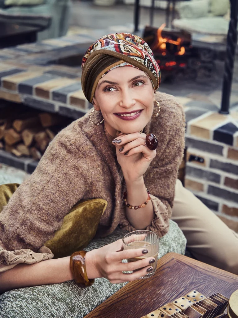 Turbante HocShakti 1418-4117 con fascia in bambù - Tribal Feathers — collezione autunno/inverno 2026–2027